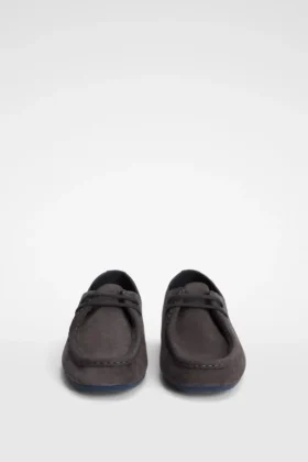 Hood Lace-Up Shoe