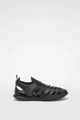 Moon Sneaker