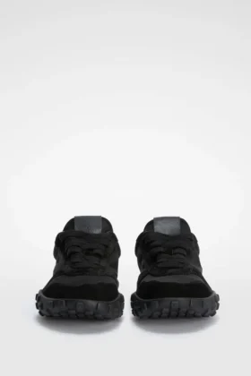 Moon Sneaker