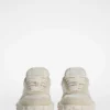 Moon Sneaker