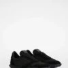 Moon Sneaker