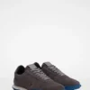 Moon Sneaker